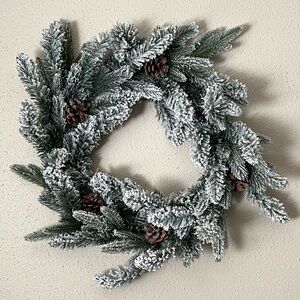 Frosted Green Holiday Wreath with Pinecones